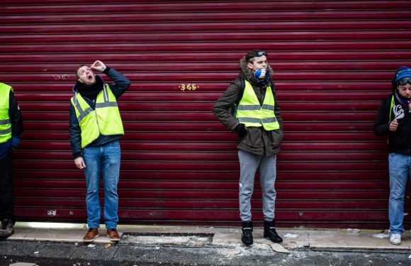 « Gilets jaunes » : la mobilisation s’essouffle, particulièrement à Paris
