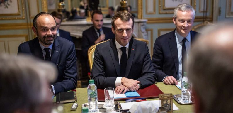 Macron, le casse-tête des promesses