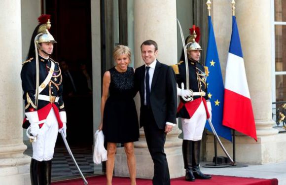 Var: Emmanuel et Brigitte Macron aperçus à Saint-Tropez vendredi soir