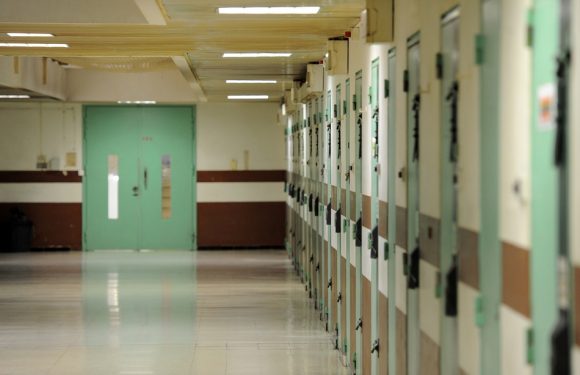 Prisons: Plus de 71.000 détenus en France, au 1er décembre, un nouveau record