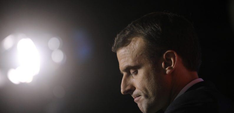 Les infos immanquables du jour: Congés payés, baleines échouées et Macron sous pression