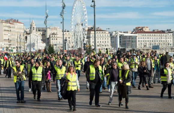 «Gilets jaunes»: Un millier de personnes se rassemblent à Marseille