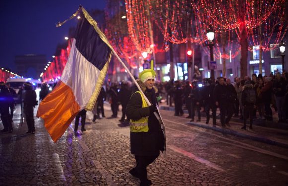 VIDEO. «Gilets jaunes»: Paris, La Réunion, Nice… Des appels à se rassembler partout en France pour le Nouvel An