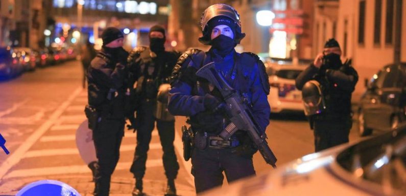 VIDEO. Attentat à Strasbourg: Hommage aux policiers et soulagement, les réactions à la mort de Cherif Chekatt