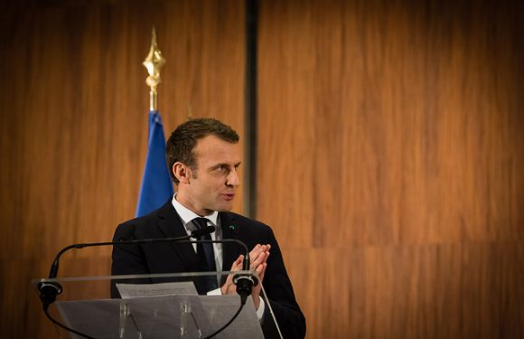 Macron : Bye bye « en même temps », bonjour bon vieux socialisme !
