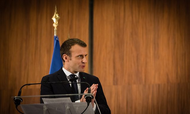 Macron : Bye bye « en même temps », bonjour bon vieux socialisme !