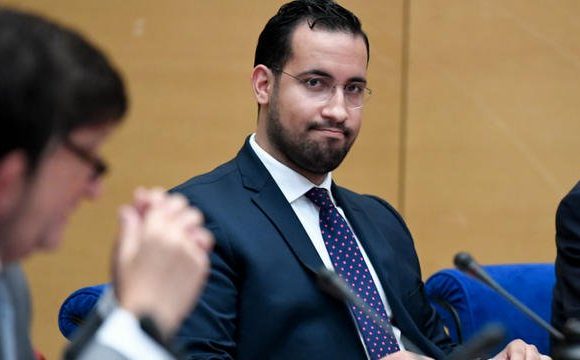 Tchad : Alexandre Benalla dénonce des «propos diffamatoires» de «certaines personnes de l’Élysée »