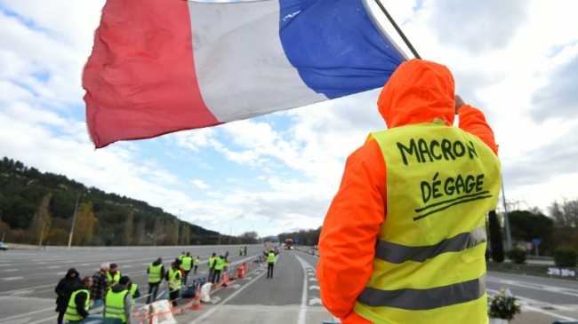 « Gilets jaunes »: les étapes d’une fronde inédite en France