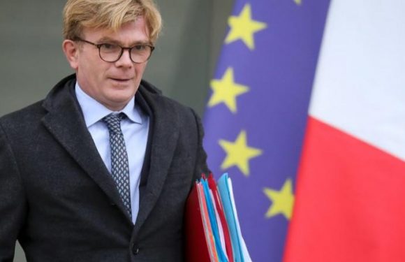 Pour éviter les députés hors-sol, un ministre envisage la possibilité de revenir sur le non-cumul