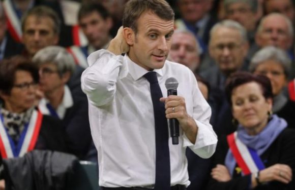 Face au RIC, Macron brandit le Brexit
