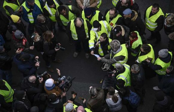 Avec le « grand débat national », « les engagements du président apparaissent trop minimaux pour susciter la confiance »