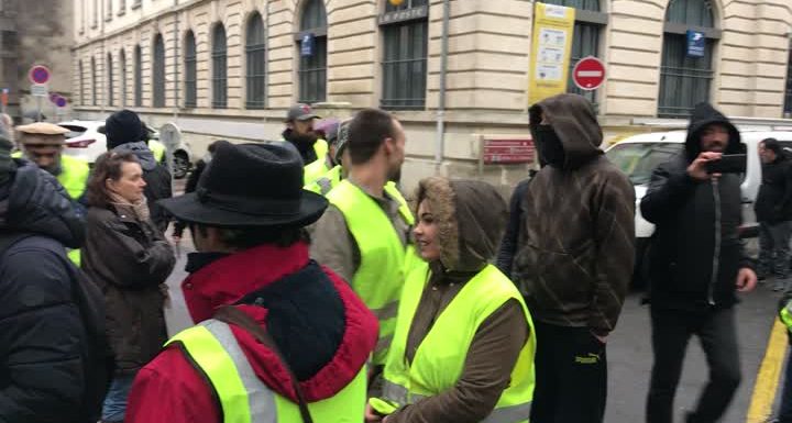 Des Gilets jaunes tentent de perturber la venue de Christophe Castaner à Carcassonne (VIDEO)