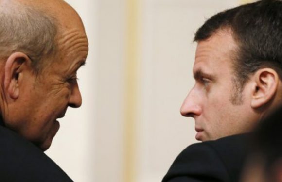 Réformes. « Il faut peut-être arrêter les bêtises » : Jean-Yves Le Drian met en garde Emmanuel Macron