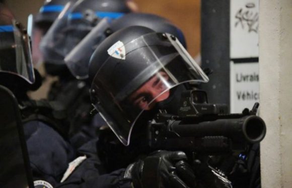 Le LBD 40, un lance-grenade automatique destiné à des applications militaires, transformé en une arme antiémeute «non létal»