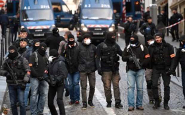 «Gilets jaunes», acte XI : les manifestations nocturnes redoutées par le ministère de l’Intérieur