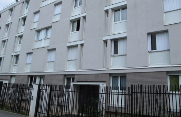 Evry (91): jugé pour avoir tué sa femme à coups de hache