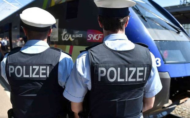 Plus de 14 000 migrants illégaux interceptés dans des cars ou des trains aux frontières allemandes en 2018