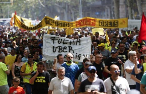 Uber et Cabify renoncent à faire concurrence aux taxis à Barcelone
