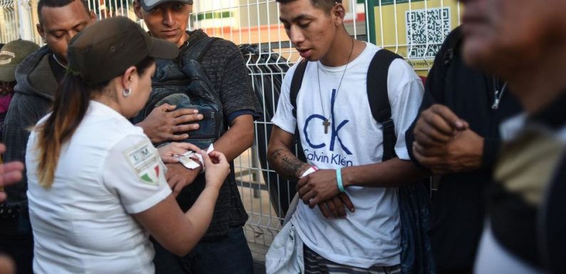 Le Mexique propose l’asile aux migrants