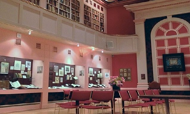 À New York, une collection de rares manuscrits français dévoilée