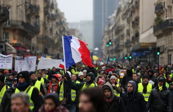 Les gilets jaunes dans la rue pour une 10e journée de mobilisation