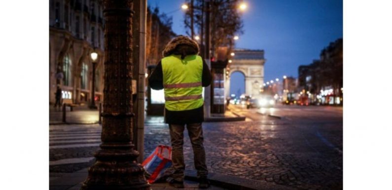 Les « gilets jaunes » de nouveau mobilisés dans la rue, heurts à Paris