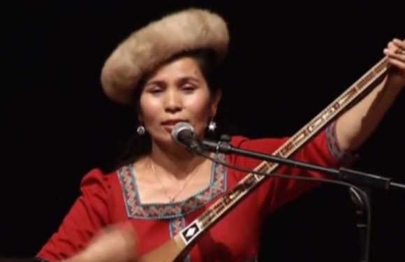 TRIBUNE. « La disparition de la chanteuse ouïgoure Sanubar Tursun nous inquiète »