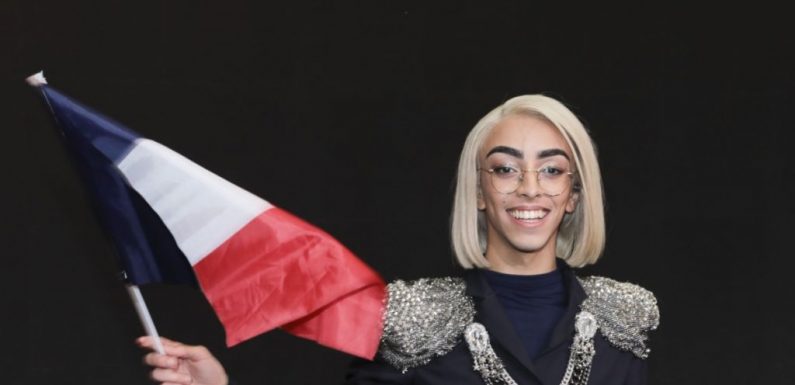 Homophobie : Bilal Hassani, porte-drapeau de la France à l’Eurovision, porte plainte