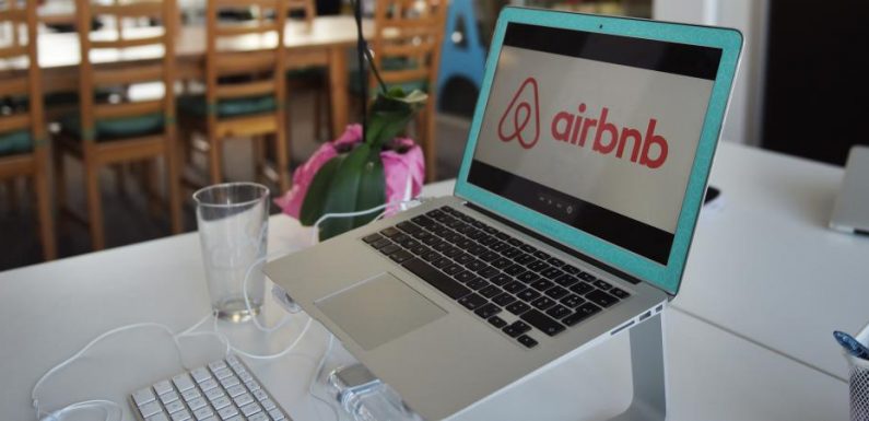 « Si on laisse faire, on sera effectivement une ville musée » : la ville de Paris va de nouveau porter plainte contre Airbnb