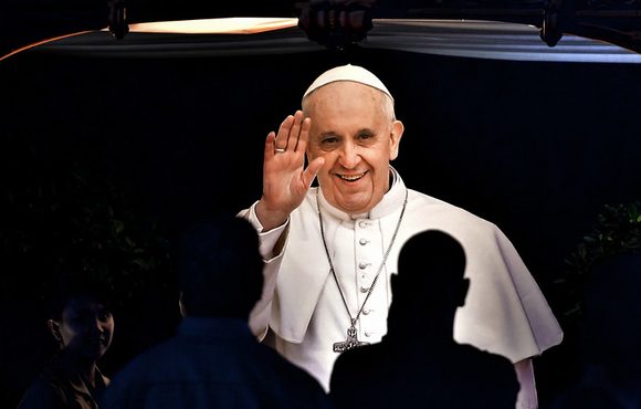 Le pape François se rend en terre d’Islam tout en plaidant pour une « étude critique du Coran »