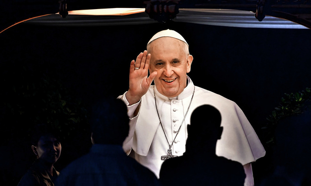 Le pape François se rend en terre d’Islam tout en plaidant pour une « étude critique du Coran »