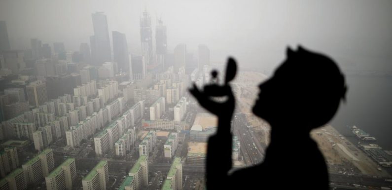 Corée du Sud: Séoul toujours noyée sous un épais brouillard de particules fines