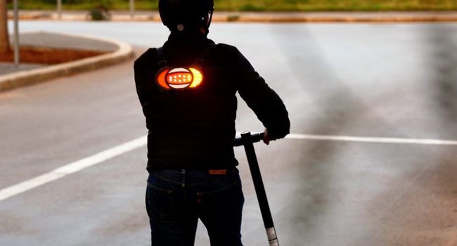 Un clignotant dans le dos pour éviter les collisions
