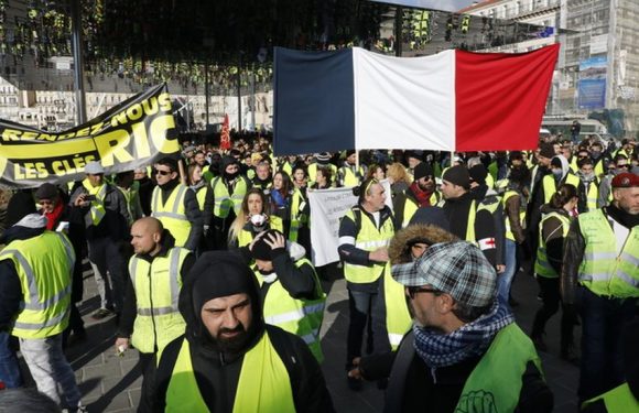 Acte X : les gilets jaunes sont toujours là