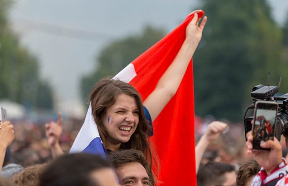 Derrière le Grand Débat, la crise du modèle démocratique français