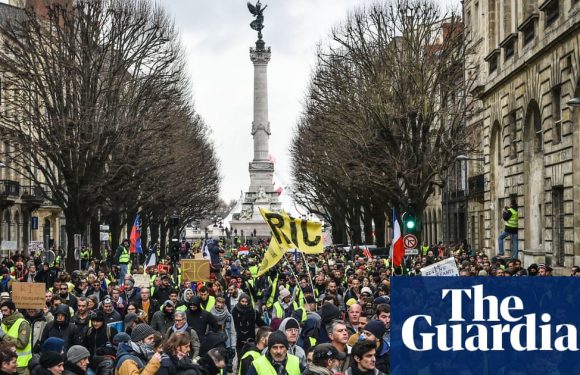 Twilight of the Elites by Christophe Guilluy review – France and a new class conflict