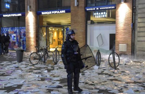 « Gilets jaunes » : mobilisation record à Toulouse avec 10 000 manifestants