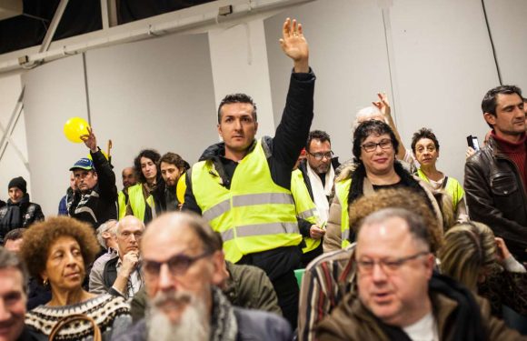 Malaise démocratique : la France fissurée