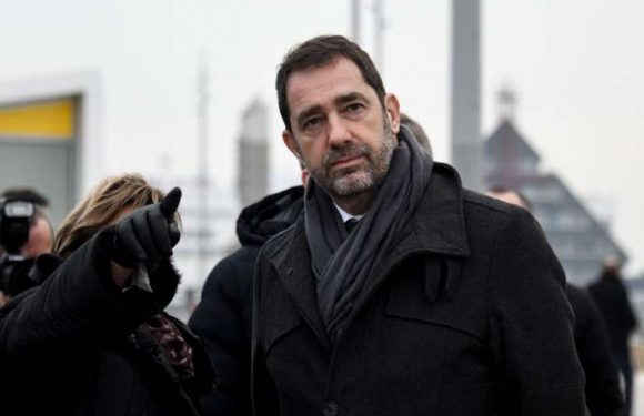 « Gilets jaunes » : Christophe Castaner accuse Eric Drouet d’« appel à l’insurrection »