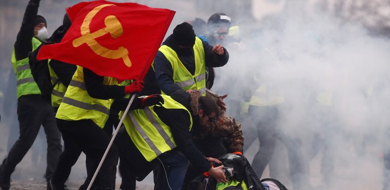 Bordeaux, Toulouse, Paris : les images fortes de l’acte 9 des Gilets jaunes (VIDEOS)
