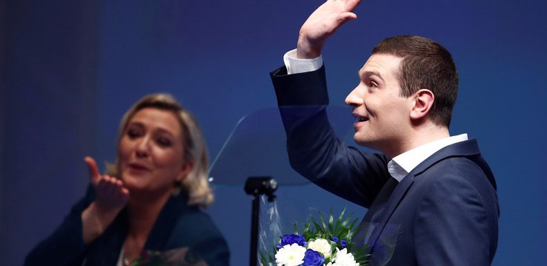 Gilets jaunes, immigration : tête de liste RN, Bardella passe à l’offensive en vue des européennes