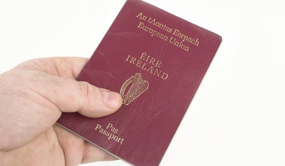 Brexit : explosion des demandes de passeports irlandais