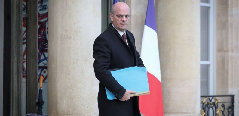 Le gouvernement veut couper les allocations des parents des élèves violents