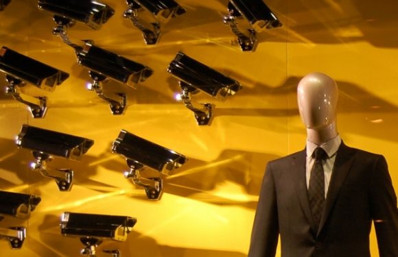 Malade du SIDA, drogué, victime de viol… comment les publicitaires nous catégorisent