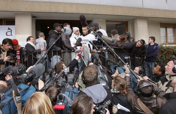 Les Français et les médias : entre confiance et méfiance depuis trente ans