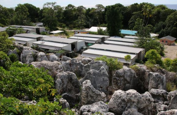Australie: 200 migrants en grève de la faim dans un centre de rétention