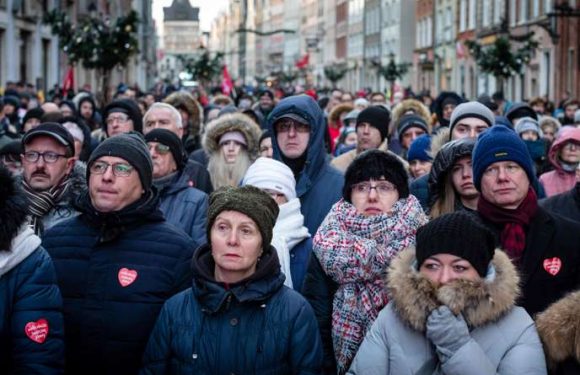 Pologne : les commémorations de l’assassinat du maire de Gdansk prennent une tournure politique