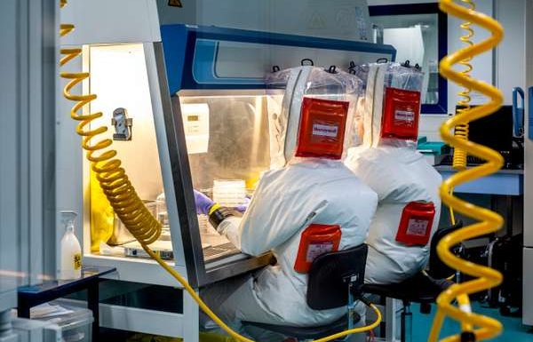Où sont les échantillons sanguins infectés par Ebola ?