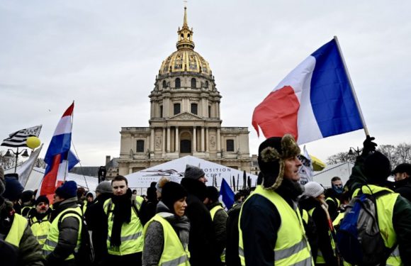 «Gilets jaunes»: Laurent Nuñez appelle Jean-Luc Mélenchon à sortir de l&rsquo;«angélisme»