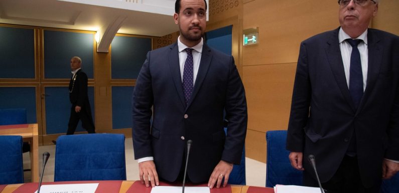 VIDEO. Passeports d’Alexandre Benalla: L’ancien chargé de mission de l’Elysée placé en garde à vue